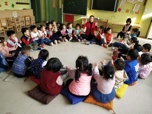 學前兒童情緒的發展——幼兒情緒情感發展的一般特點